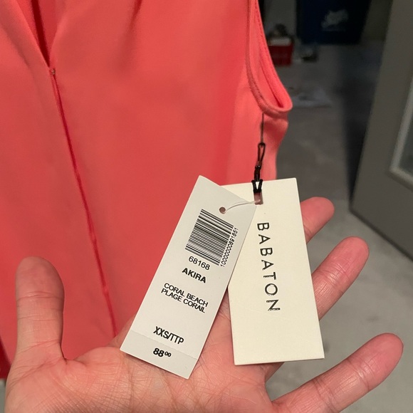 Aritzia Babaton Akira Tank in Coral Beach xxs - Picture 3 of 5